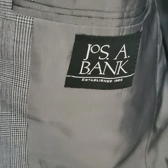 Jos. A. Bank jacket...gray...in very good condition! Size R 42 - Picture 5 of 9